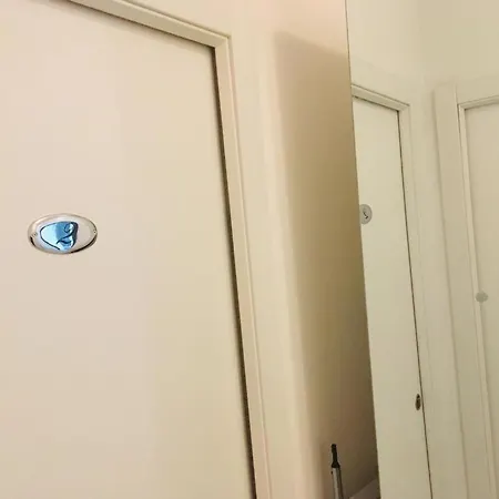 فندق مبيت وإفطار Il Sandalo روما