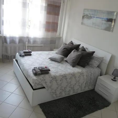 Il Sandalo Oda ve Kahvaltı Roma